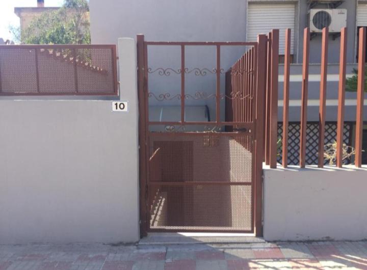 Casa Dylan Lägenhet Cagliari Exteriör bild